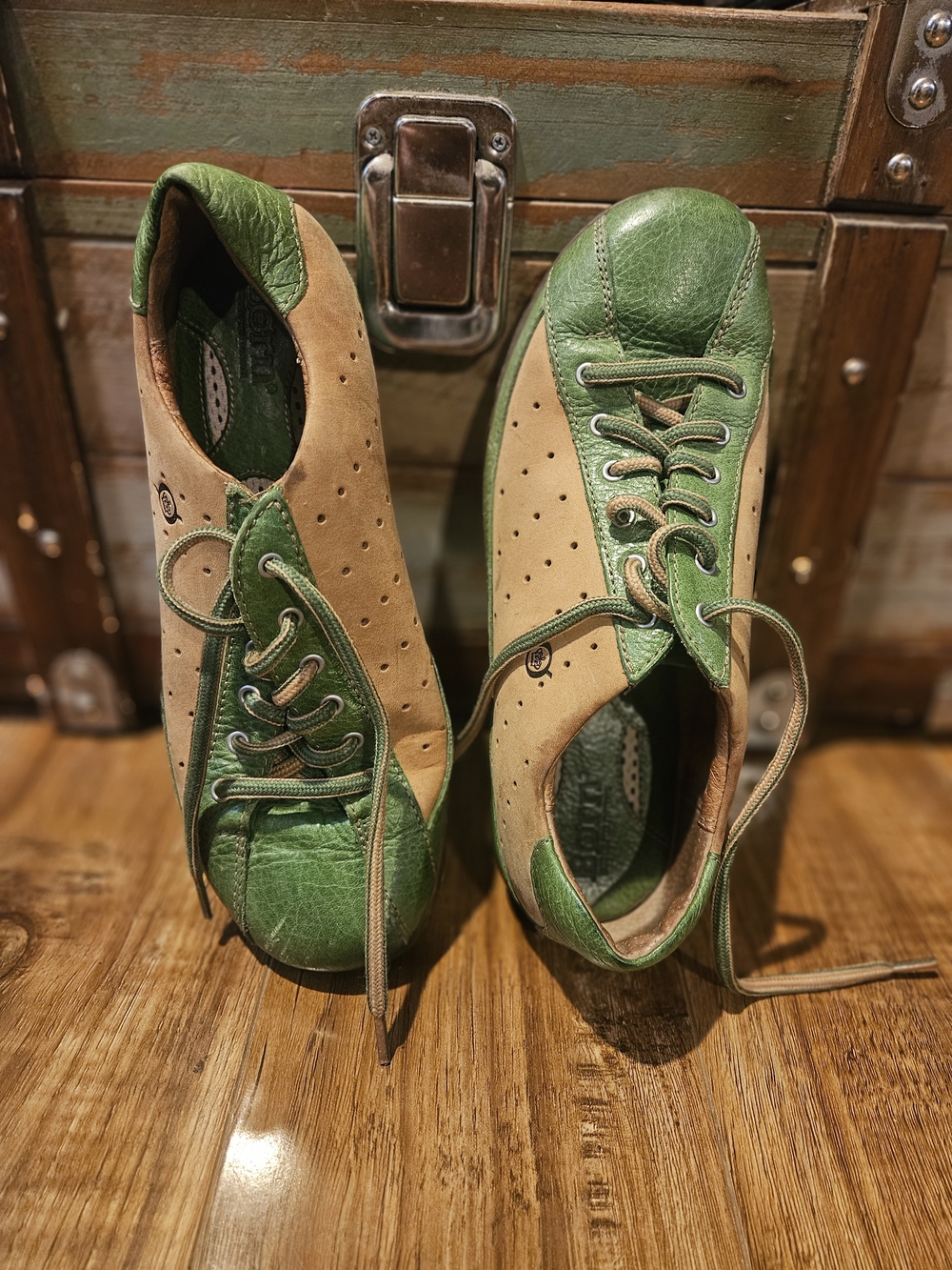 Born Two-Tone Green and Tan Leather Lace-Up Sneakers